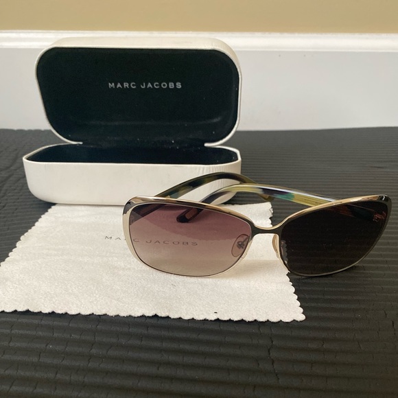 Marc Jacobs sunglasses authentic - Picture 1 of 4